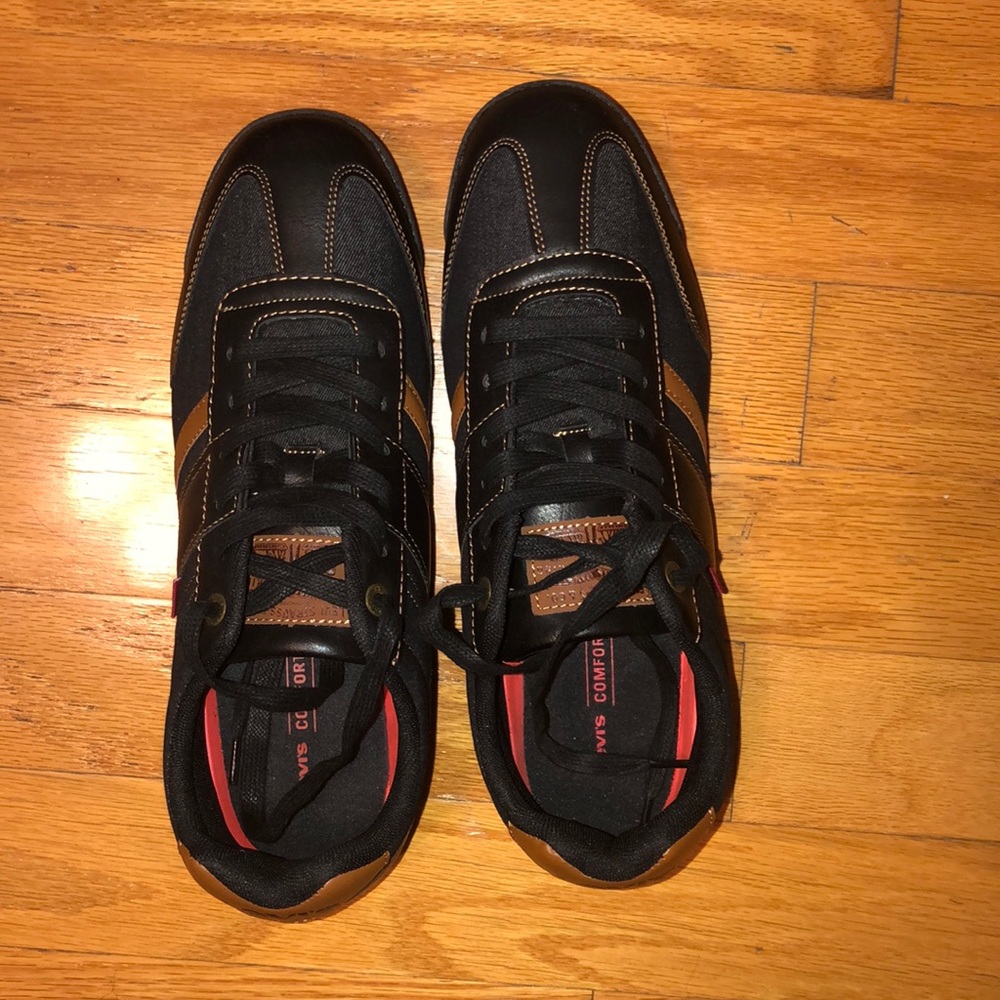Levi Shoes